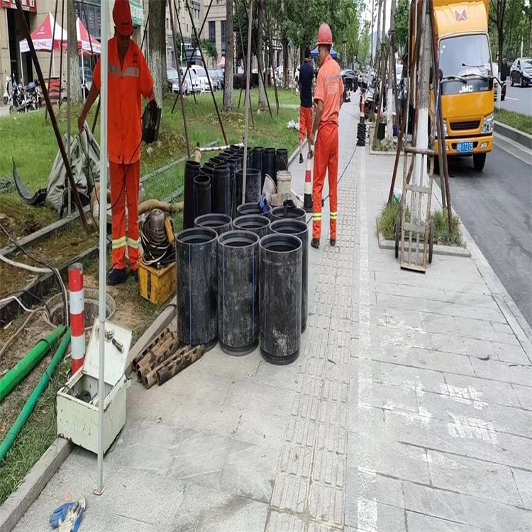 柳河管道短管置换修复
