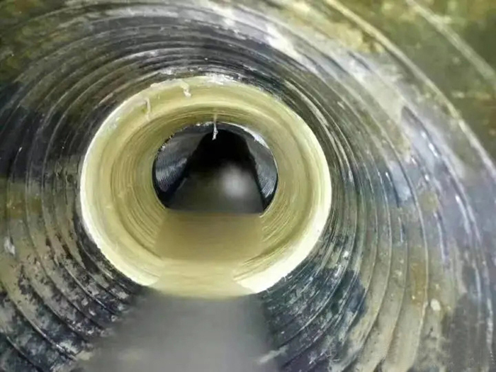 柳河内衬修复法通常适用于哪些类型的断面管道